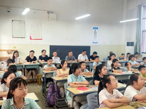 美育2_副本.jpg